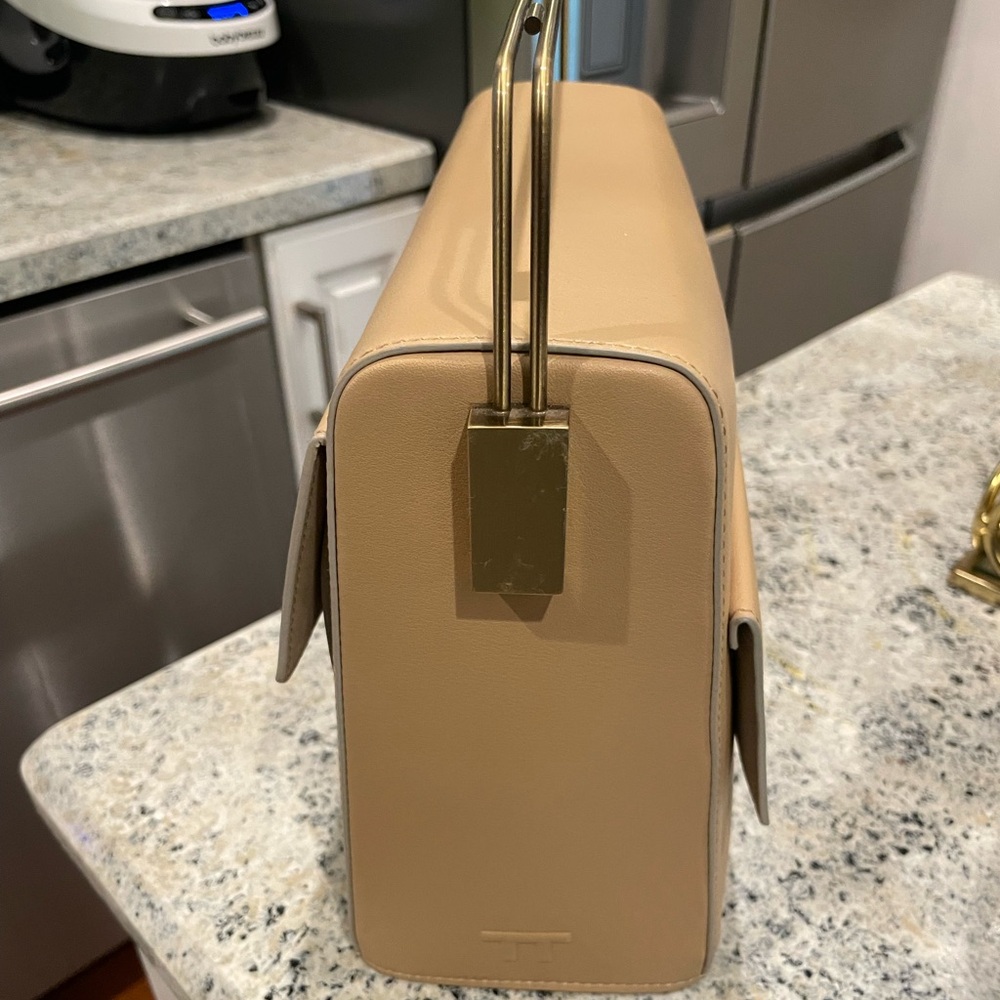 LAUTEM Temptation Handbag In Nude Color - Picture 4 of 5